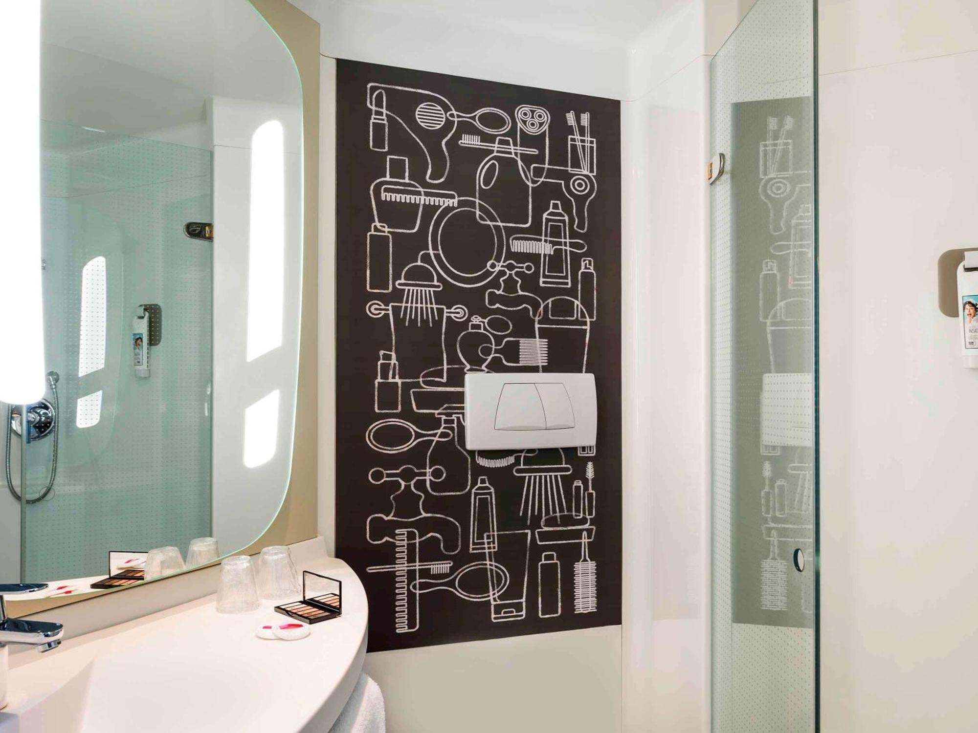 Ibis Paris Saint-Denis Stade Sud Экстерьер фото