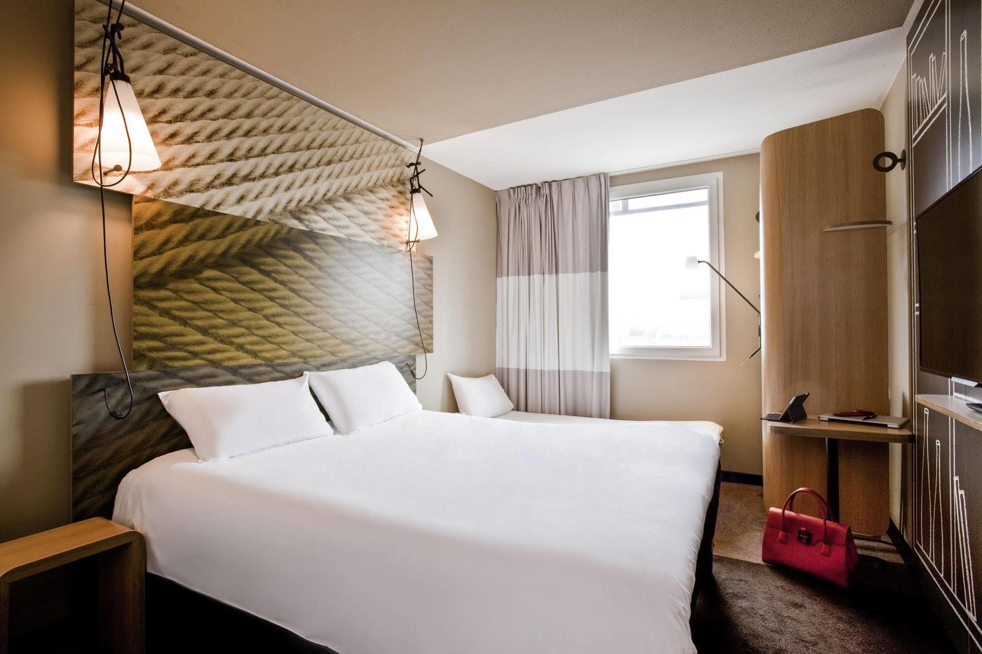Ibis Paris Saint-Denis Stade Sud Экстерьер фото