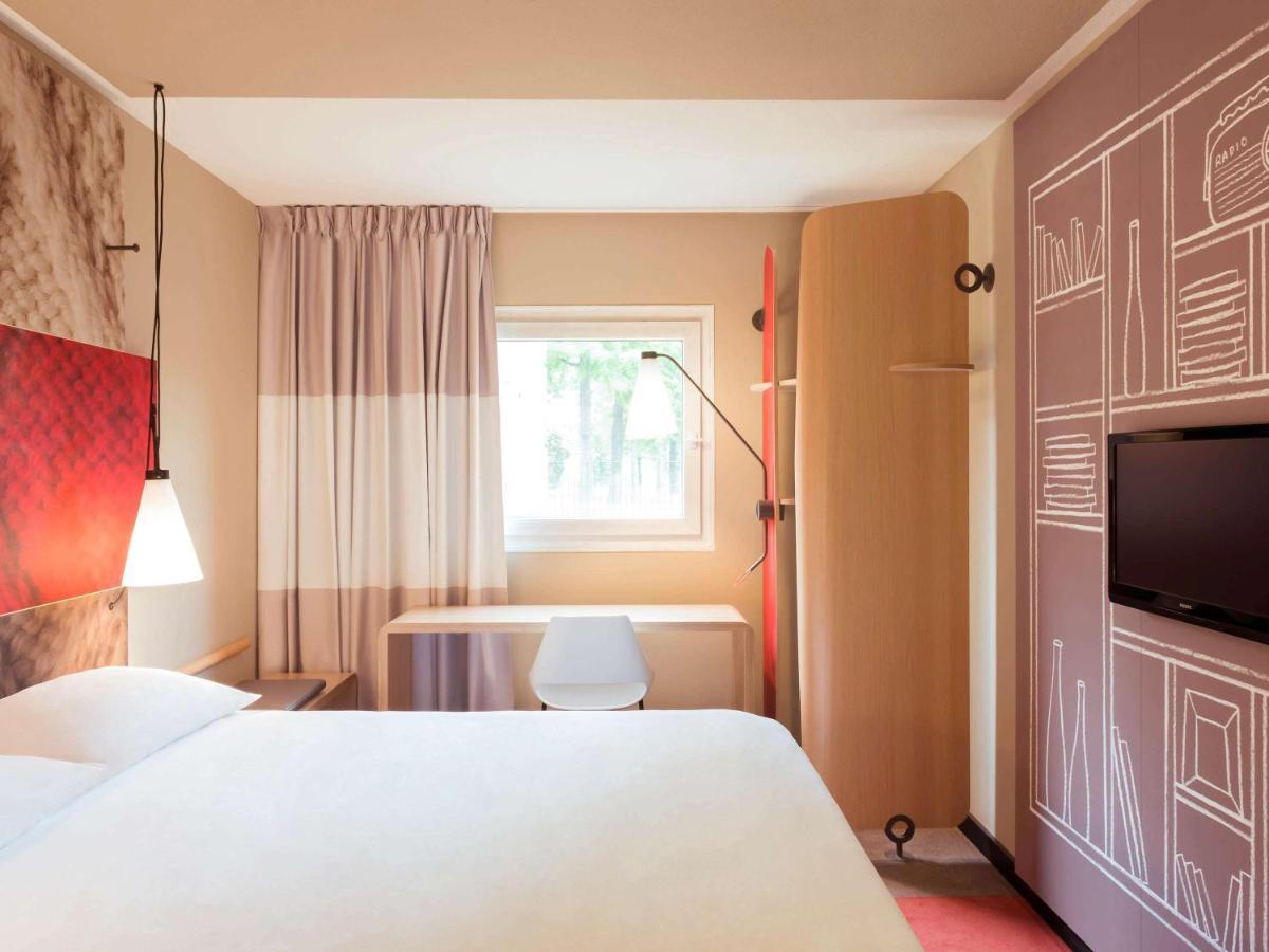 Ibis Paris Saint-Denis Stade Sud Экстерьер фото